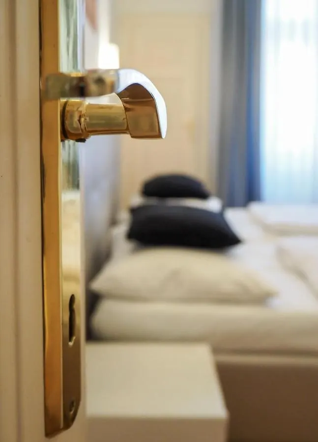 Apartment Zatecka - Old Town Residence Prague